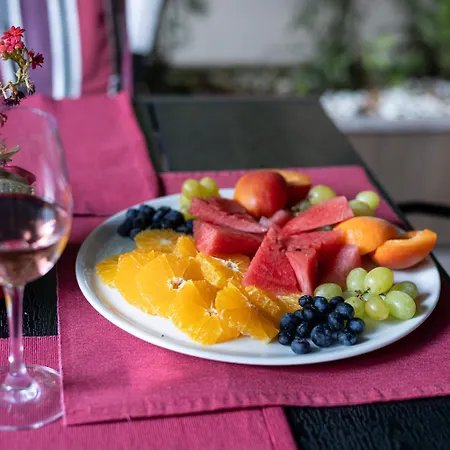 B1 Boutique Hotel 4*