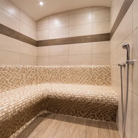 ホテル B1 Boutique 4*