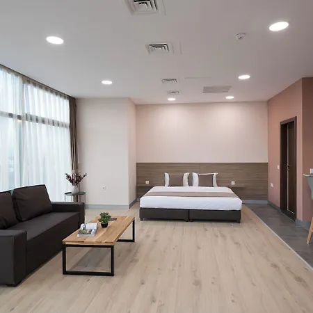 Отель B1 Boutique 4*