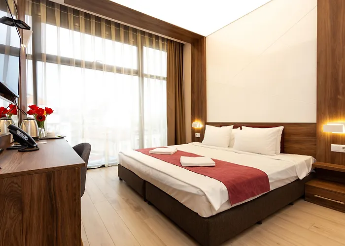 Hotel B1 Boutique 4*