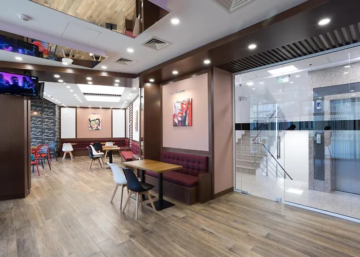 B1 Boutique 4* Sofia