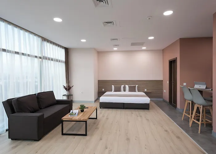 מלון B1 Boutique 4*